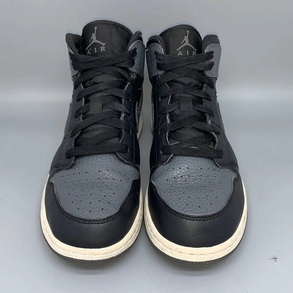 Jordan 1 Mid‎ Black Grey Shoes 554725-041 Yth Sz 7Y Women's Sz 8.5